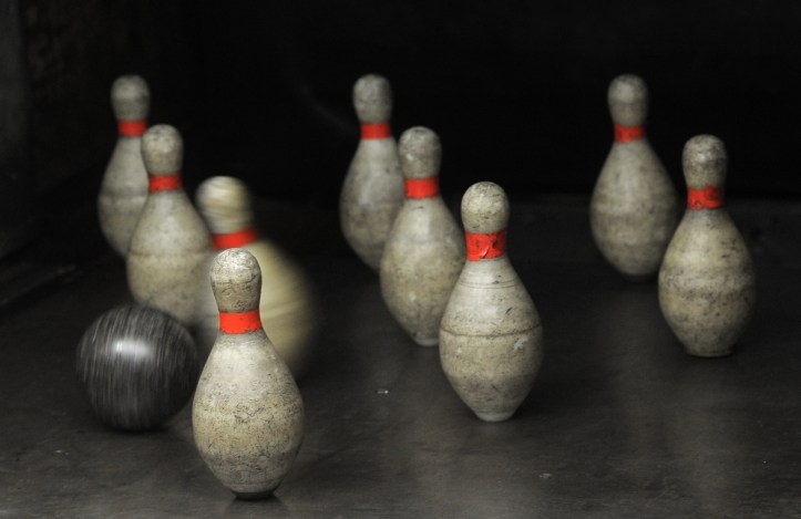 Darkroom blog post on one of the few remaining duckpin bowling centers in the Baltimore region.